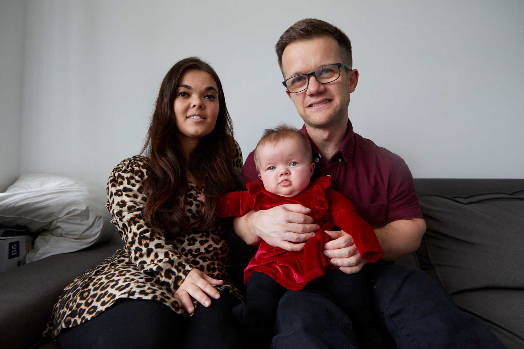 “Hi, I'm Charlotte, I'm 30 years old. I work in retail and have a daughter along side me and my partner, we all have dwarfism. I like meeting new people, and I've done the few acting jobs here and there.”
“Hi, I'm Jonathan, 34 years old. I have a daughter of 7 months old. Went to university in 2007-2013 at Lincoln University studying Architecture. I have a big passion for golf and many other sports, Love travelling too.”